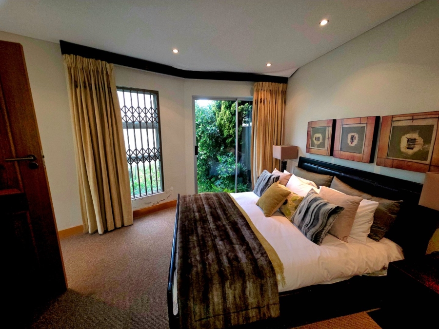 4 Bedroom Property for Sale in Heuwelsig Free State